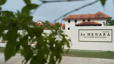 Le Menara Beachfront Villa & Resort