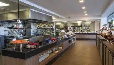 Le Meridien Bodrum Beach Resort (ex Lux Bodrum )