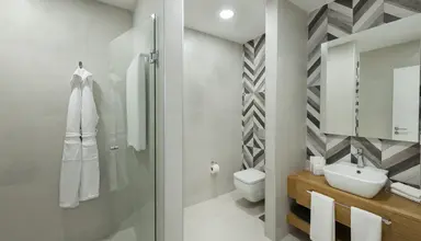 Le Meridien Bodrum Beach Resort (ex Lux Bodrum )