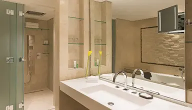 Le Meridien Dubai & Conference Centre