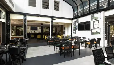 Le Meridien Dubai & Conference Centre