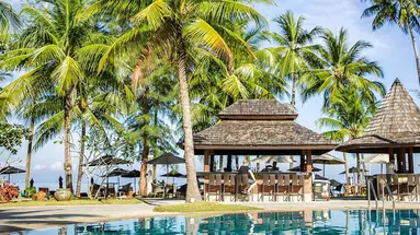 Le Meridien Khao Lak Beach & Spa Resort