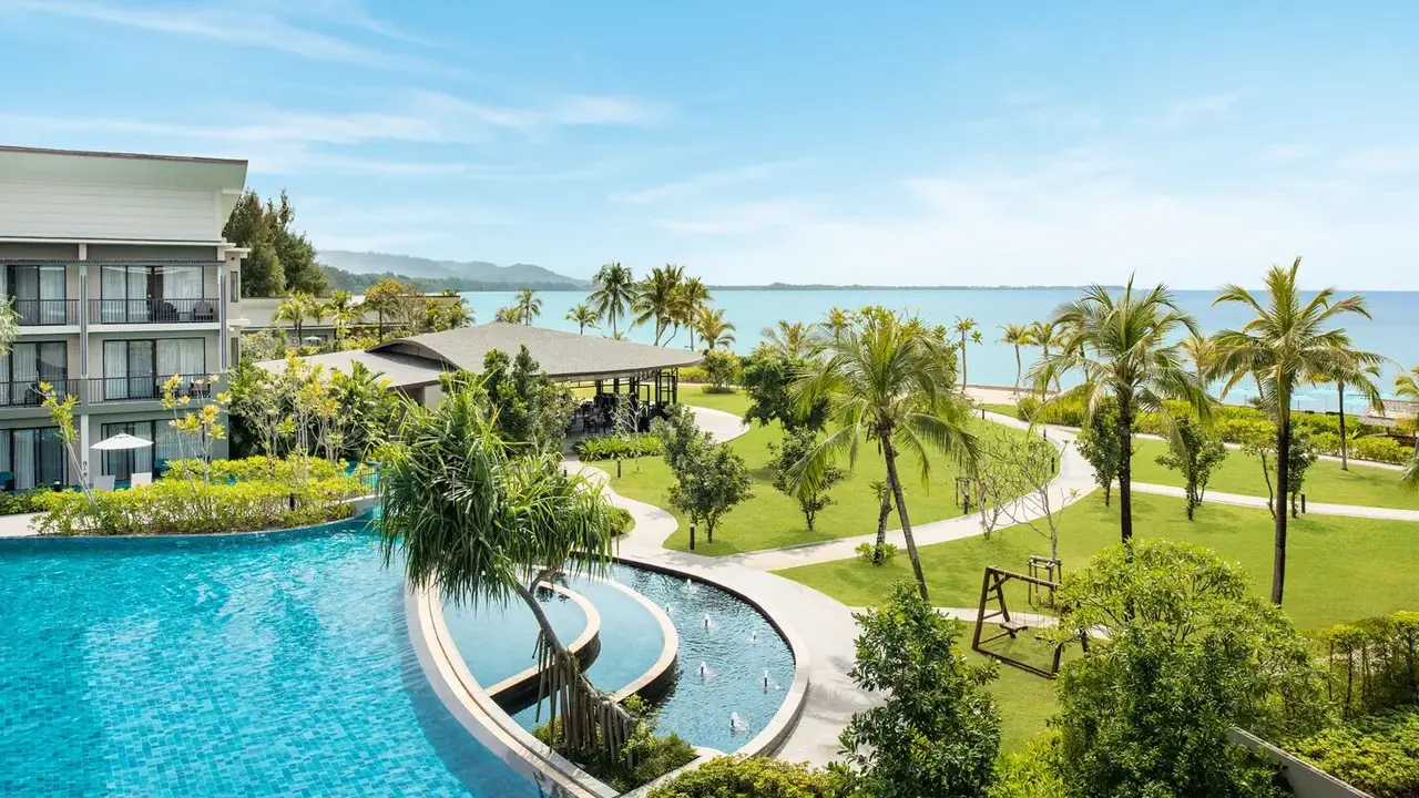 Le Meridien Khao Lak Resort