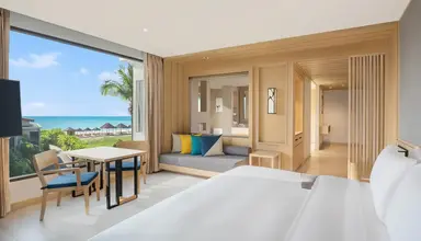 Le Meridien Khao Lak Resort