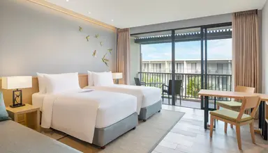 Le Meridien Khao Lak Resort