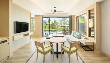 Le Meridien Khao Lak Resort