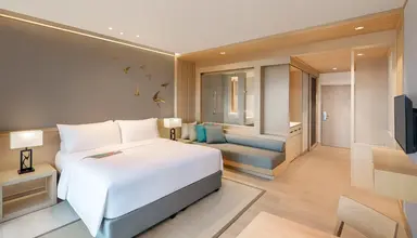 Le Meridien Khao Lak Resort