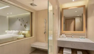 Le Meridien Khao Lak Resort