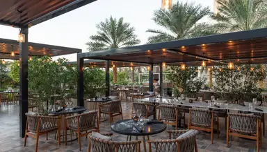 Le Meridien Mina Seyahi Beach Resort