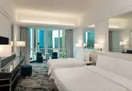 Le Meridien Mina Seyahi Beach Resort