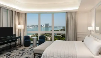 Le Meridien Mina Seyahi Beach Resort