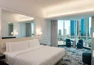 Le Meridien Mina Seyahi Beach Resort
