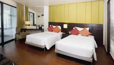 Le Meridien Phuket Beach Resort