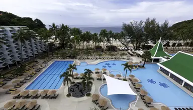 Le Meridien Phuket Beach Resort