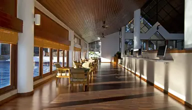 Le Meridien Phuket Beach Resort
