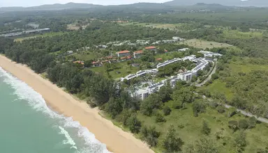 Le Méridien Phuket Mai Khao Beach Resort