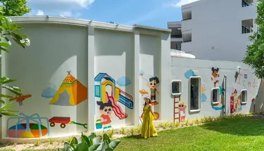Le Méridien Phuket Mai Khao Beach Resort