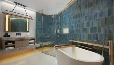 Le Méridien Phuket Mai Khao Beach Resort