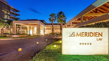 Le Meridien (Podstrana)
