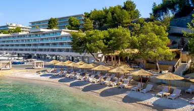 Le Meridien (Podstrana)