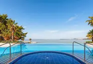 Le Meridien (Podstrana)