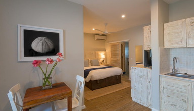 Le Nautique Luxury Beachfront