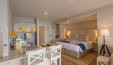Le Nautique Luxury Beachfront