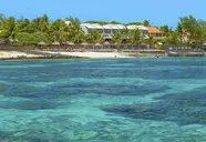 Le Peninsula Bay Beach Resort