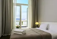 Le Port Aparthotel