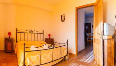 Le Querce Village