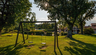 Le Querce Village