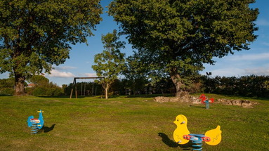 Le Querce Village