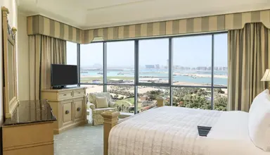 Le Royal Meridien Beach Resort