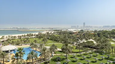 Le Royal Meridien Beach Resort