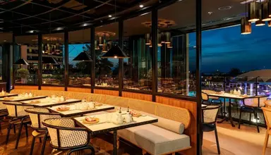 Le Royal Meridien Beach Resort