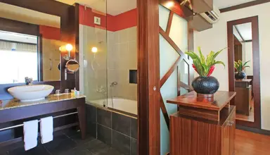 Le Tahiti by Pearl Resorts