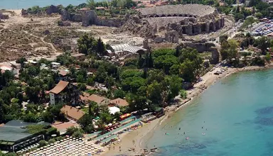 Leda Beach