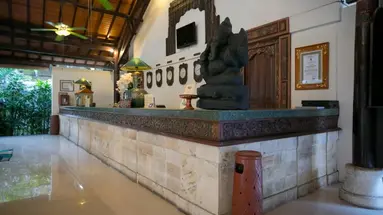 Legian Paradiso