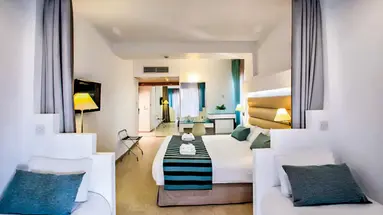 Leonardo Cypria Bay 