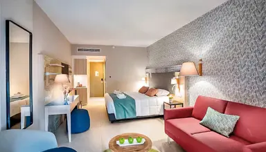 Leonardo Laura Beach & Splash Resort