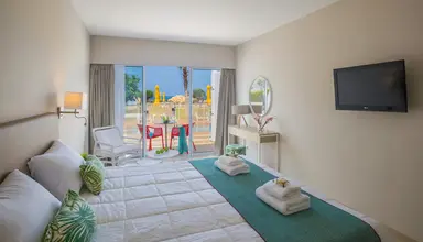 Leonardo Laura Beach & Splash Resort