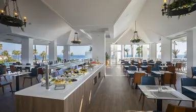 Leonardo Plaza Cypria Maris Beach Hotel & Spa