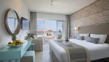 Leonardo Plaza Cypria Maris Beach Hotel & Spa