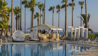 Leonardo Plaza Cypria Maris Beach Hotel & Spa