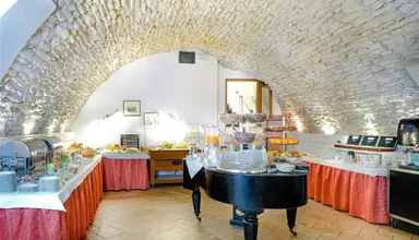 Leonardo (Praga)