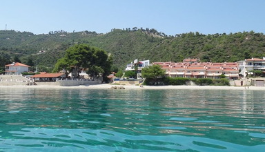 Leonidas Apartments