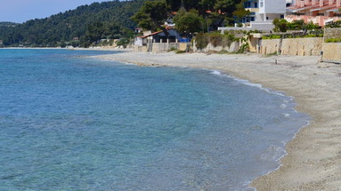 Leonidas Apartments