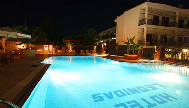 Leonidas Apartments