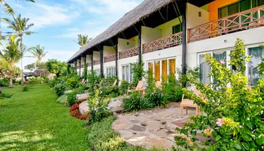 Leopard Beach Resort