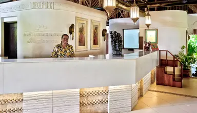 Leopard Beach Resort